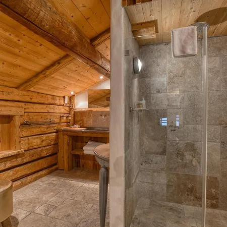Otel Le Vieux 4*